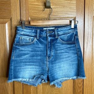 KanCan raw hem denim shorts size 26. Like new condition
